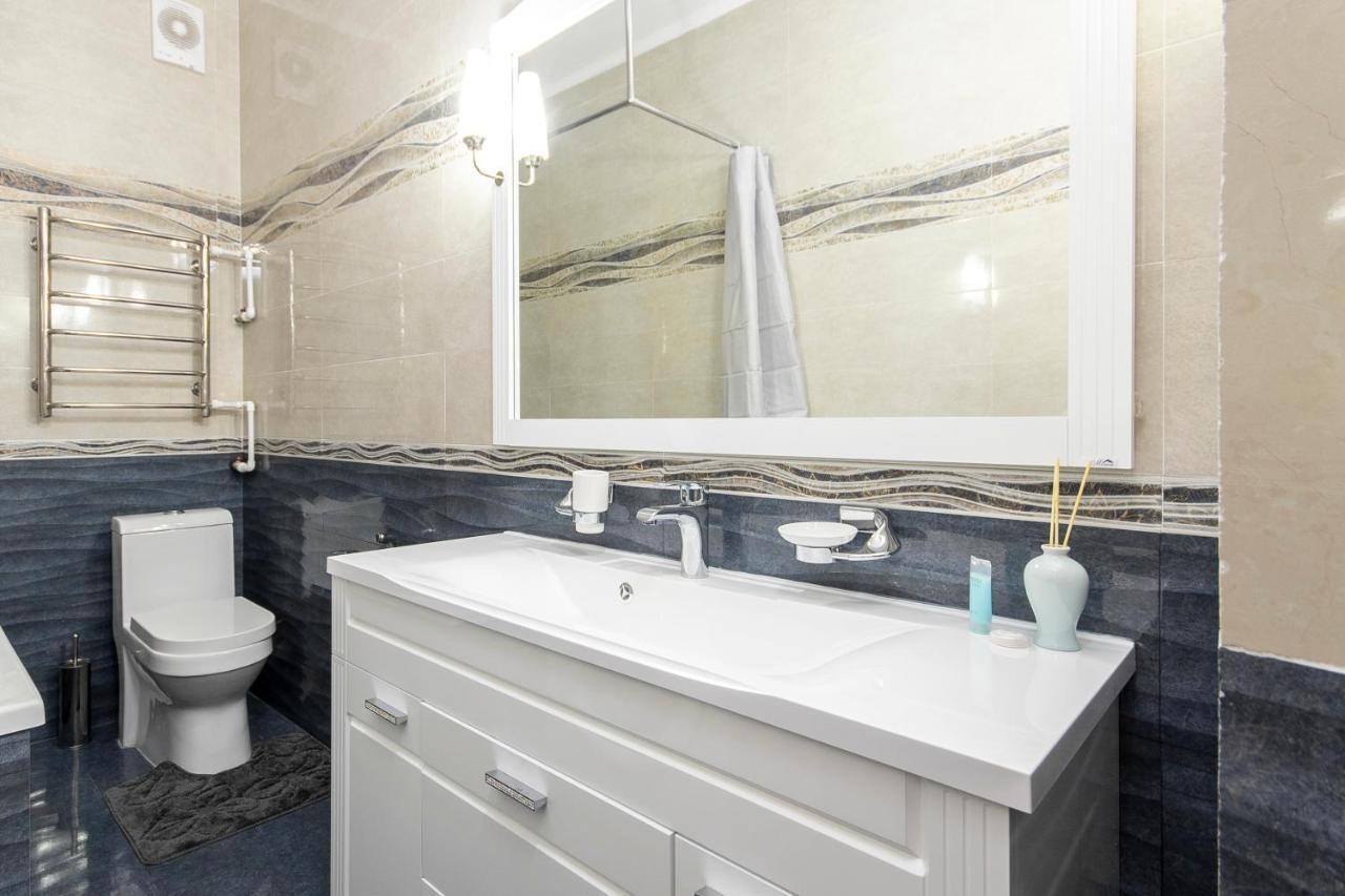 Razmestim В Жк Шахристан На 15 Этаже Almaty Extérieur photo
